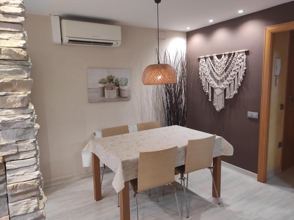 Apartamento En Viladecans Cerca Del Aeropuerto Kültér fotó