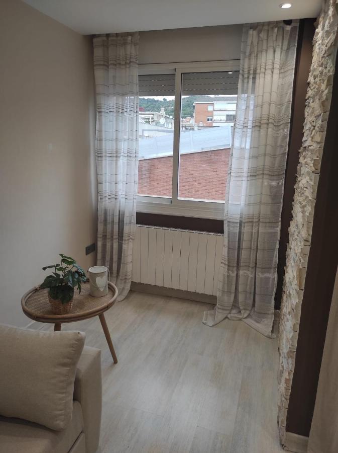 Apartamento En Viladecans Cerca Del Aeropuerto Kültér fotó